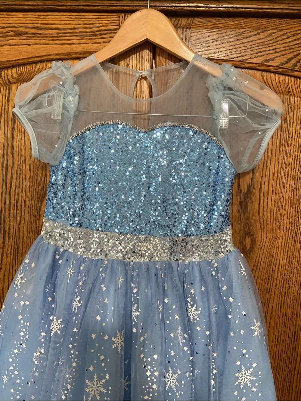 No brand light blue